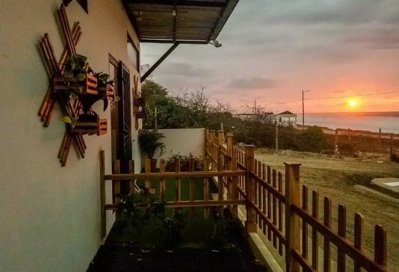 پانسیون Suites Brisamar Playa Santa Marianita Manta