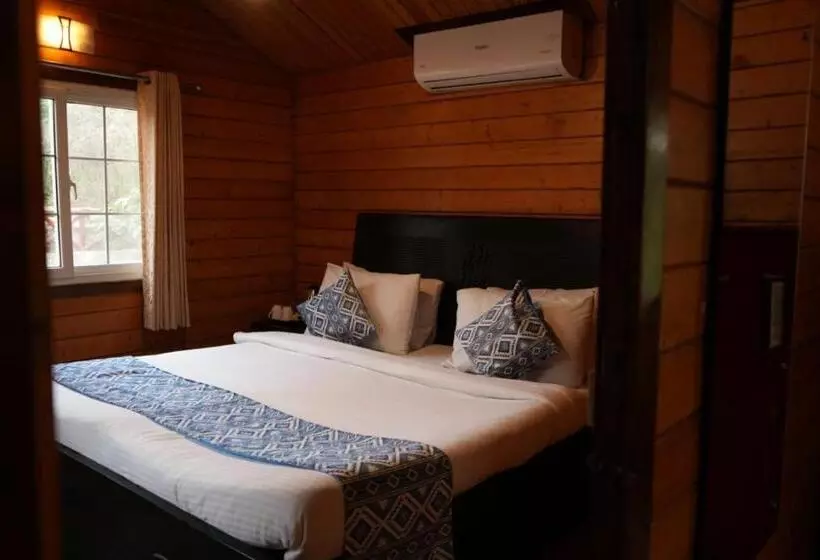 Resort Namanbagh