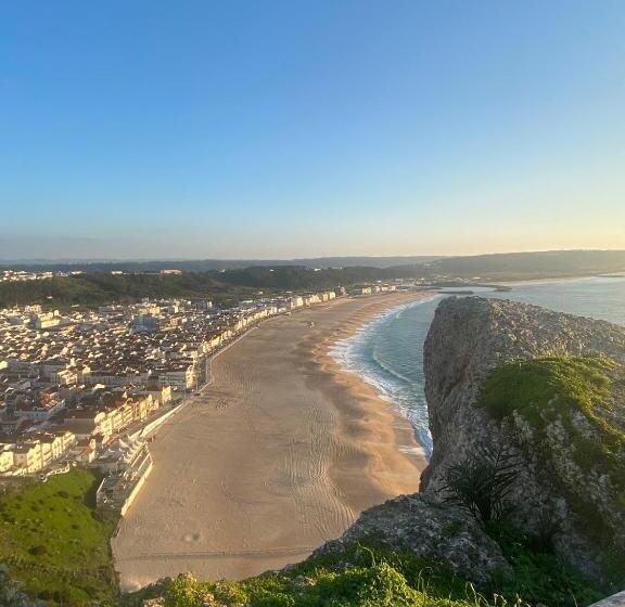 Spray B&b Sitio In Nazare, European Style