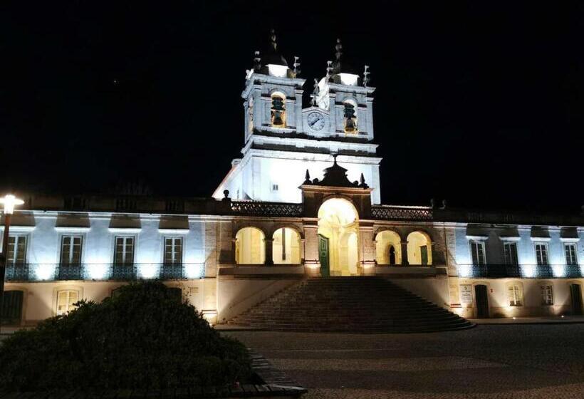 Spray B&b Sitio In Nazare, European Style