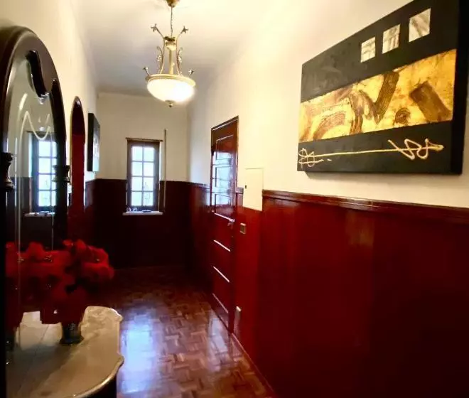 Spray B&b Sitio In Nazare, European Style