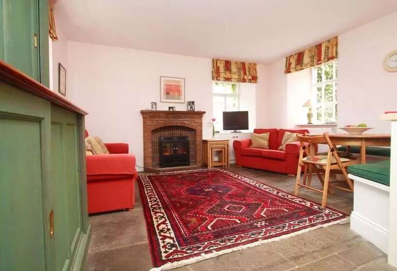 مبيت وإفطار Drem Farmhouse