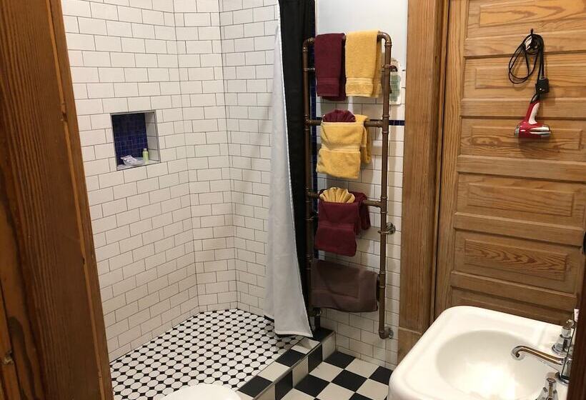 住宿加早餐  Frederick