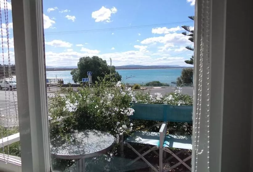 Bed and Breakfast Freycinet Waters