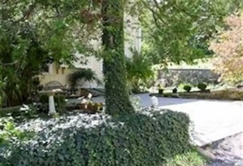 Bed and Breakfast Olde Staunton Inn