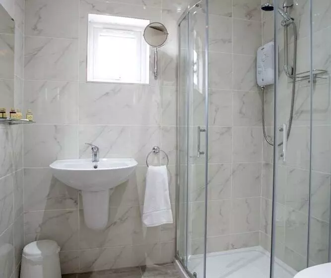 تختخواب و صبحانه Portcaman House