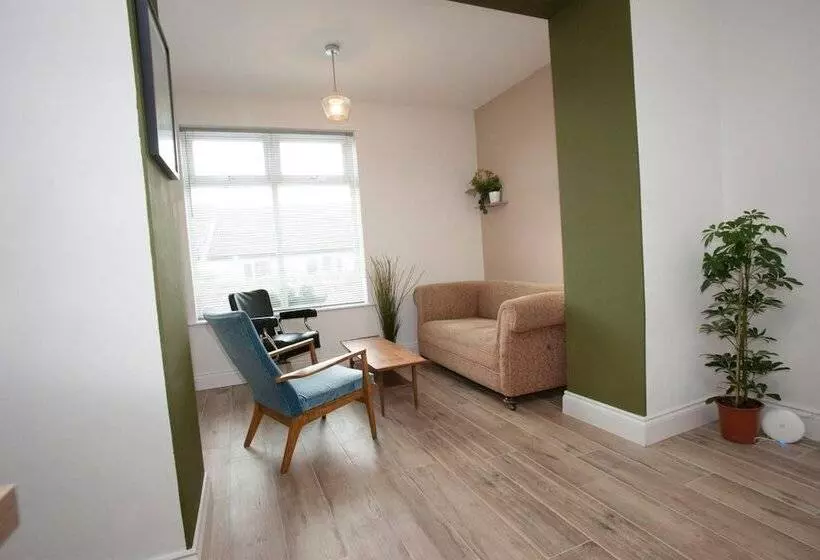 تختخواب و صبحانه Portcaman House