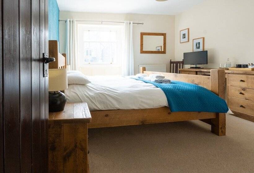 مبيت وإفطار Rockingham Lodge