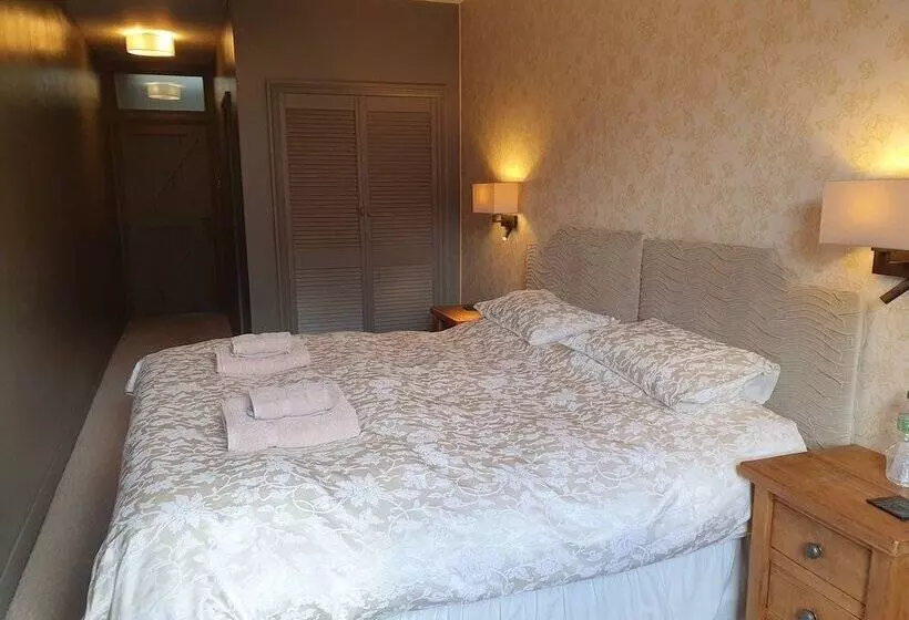 Bed and Breakfast Rockingham Lodge