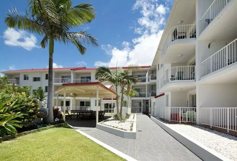Burleigh Point Holiday Apartments