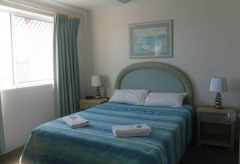 Burleigh Point Holiday Apartments