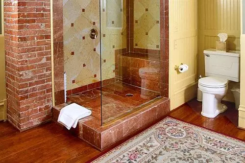 Corinthian Bed & Breakfast