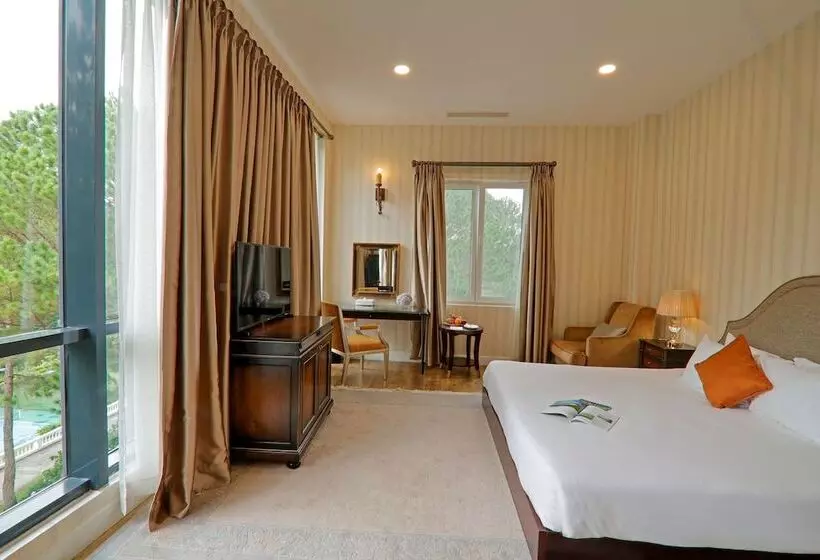 Dalat Edensee Lake Resort & Spa