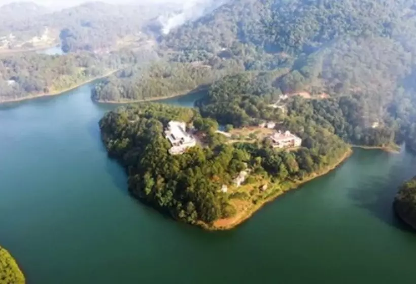 Dalat Edensee Lake Resort & Spa