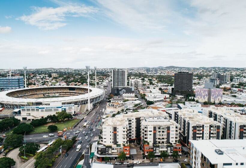 Gabba Central Apartments