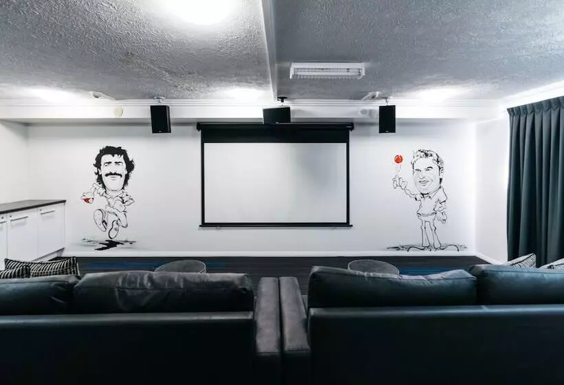 Gabba Central Apartments