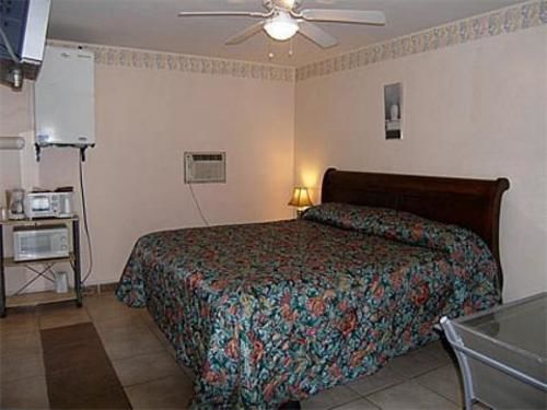 فندق A1 Value Inn Hernando