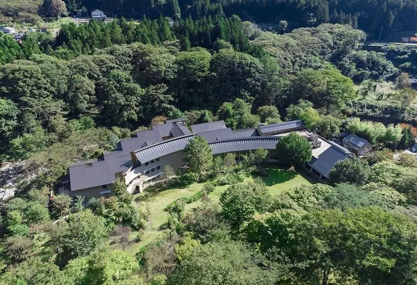 Hotel Bettei Senjyuan