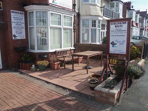 Отель Burlington Quays