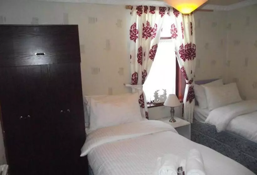 هتل Fortuna House