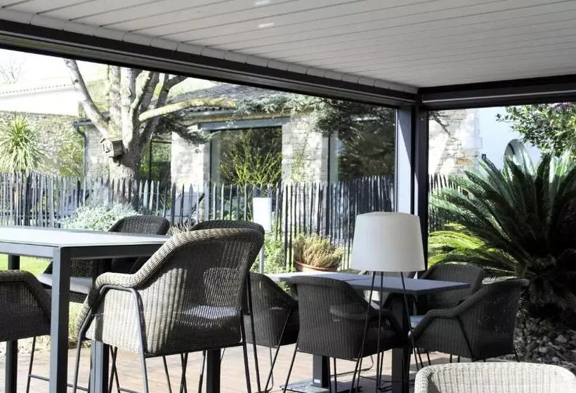 Hotel Le Clos Saint Martin Hôtel & Spa