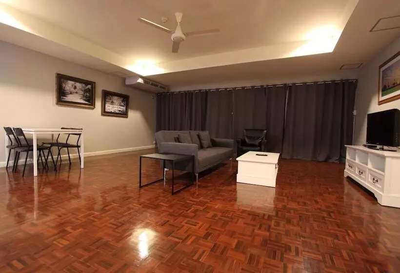 ホテル Panchalae Boutique Residences