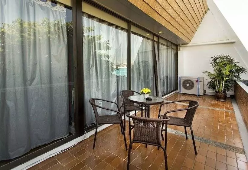 ホテル Panchalae Boutique Residences