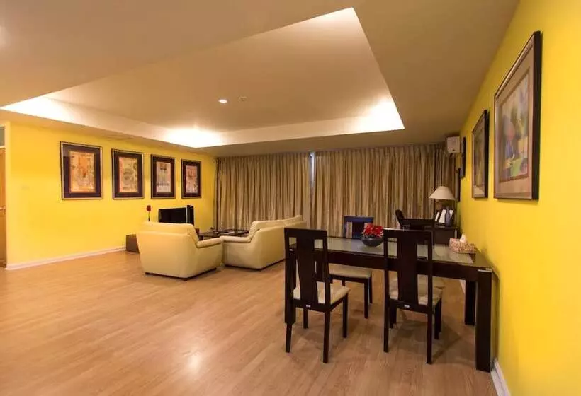 ホテル Panchalae Boutique Residences