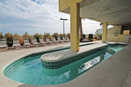 Hotelli Sunrise Pointe By Elliott Beach Rentals