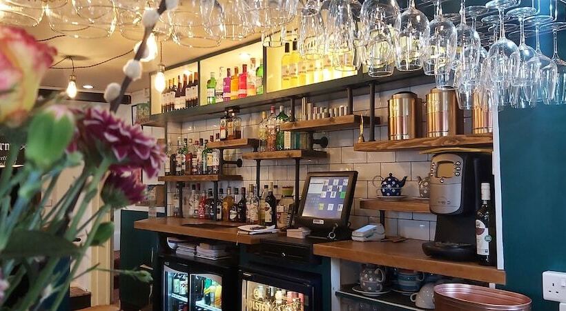 호텔 The Blacksmith S Arms Halland