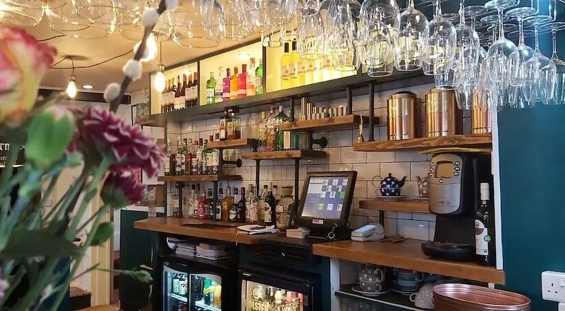 ホテル The Blacksmith S Arms Halland