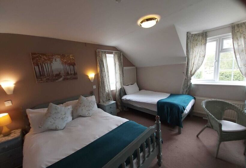 호텔 The Blacksmith S Arms Halland