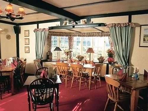 酒店 The Druid Inn