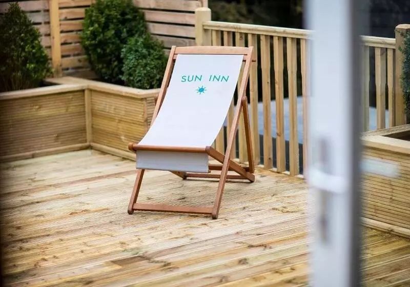 ホテル The Sun Inn