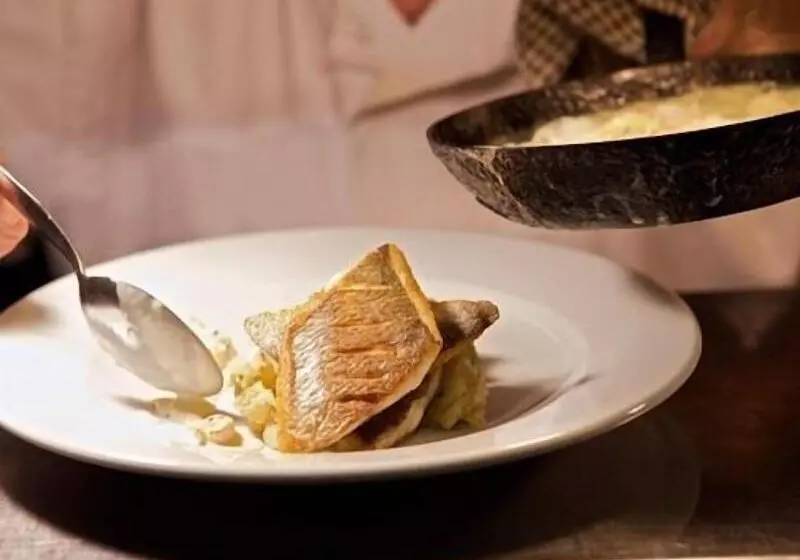 ホテル The Sun Inn