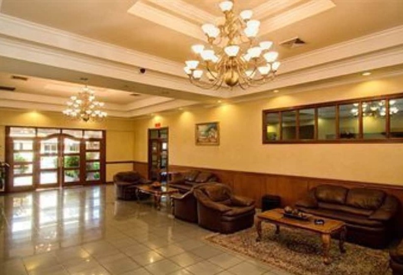 هتل Tolteka Plaza