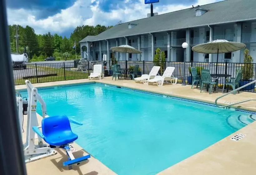 מוטל Days Inn By Wyndham Hardeeville Near Hilton Head
