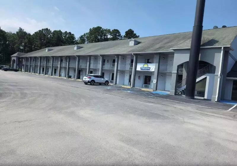 מוטל Days Inn By Wyndham Hardeeville Near Hilton Head