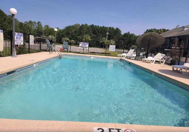 فندق على الطريق Days Inn By Wyndham Hardeeville Near Hilton Head