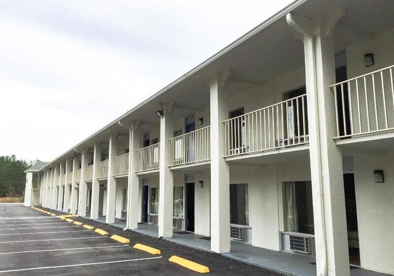 فندق على الطريق Days Inn By Wyndham Hardeeville Near Hilton Head