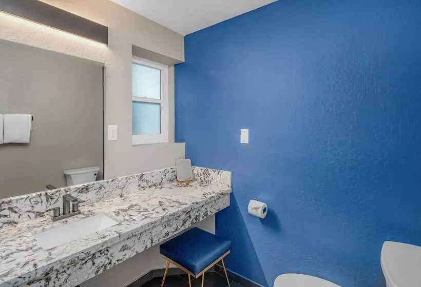 モーテル The Inn At Boatworks, Lake Tahoe