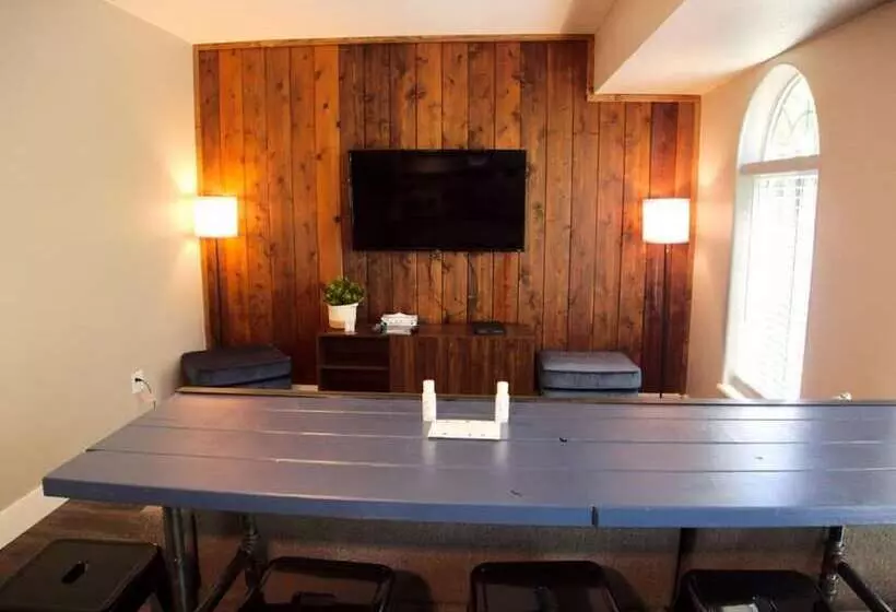 モーテル The Inn At Boatworks, Lake Tahoe