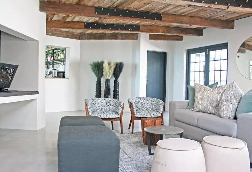 بنسيون Abalone Hotel & Villa S