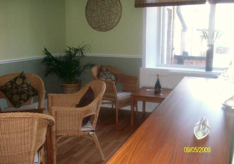 פנסיון Beechwood Ensuite Guest House