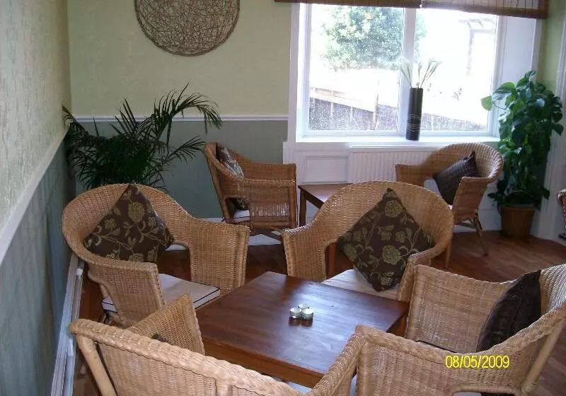 Pensione Beechwood Ensuite Guest House