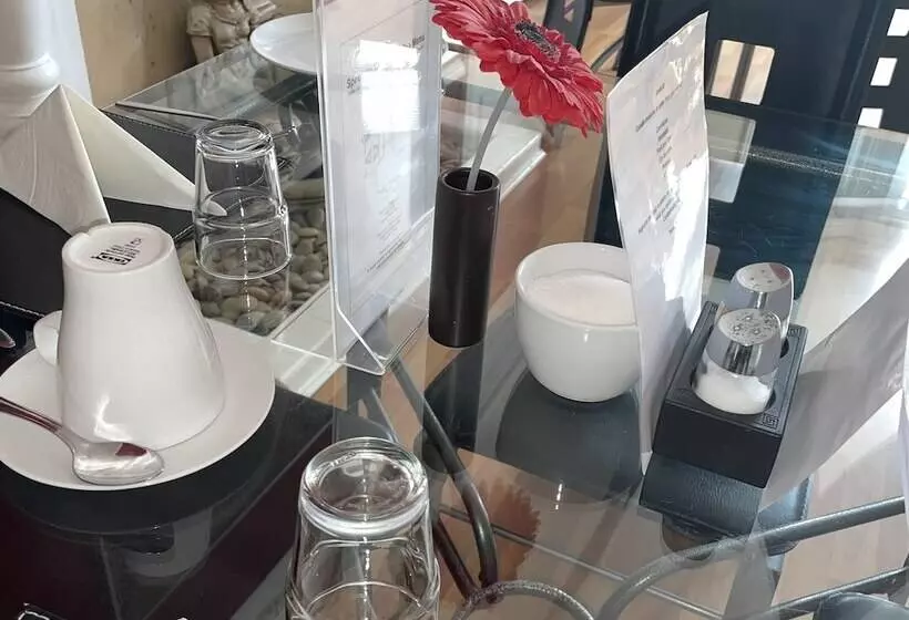 Pensione Beechwood Ensuite Guest House