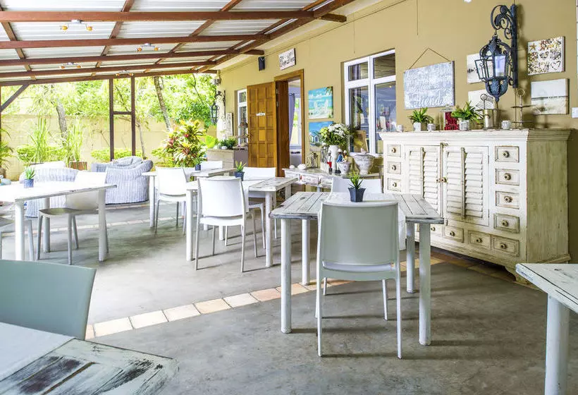 Majatalo Bleu De Toi