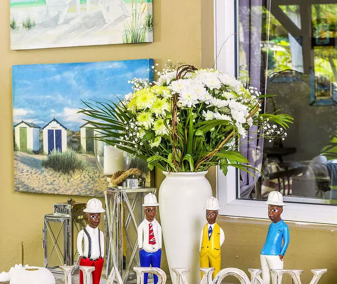 Majatalo Bleu De Toi