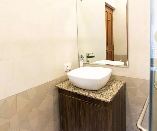 膳宿费 Bougainvillea Guest House