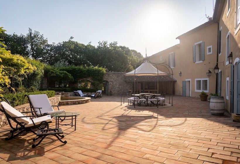 Пансион Chateau Les Crostes